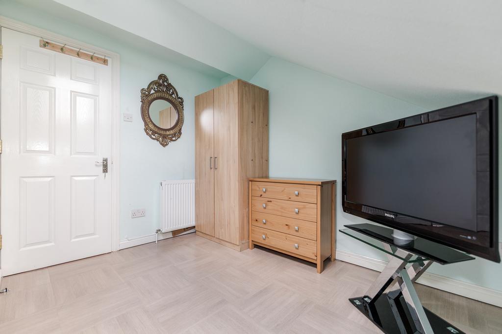 Watford General Suites Eksteriør billede